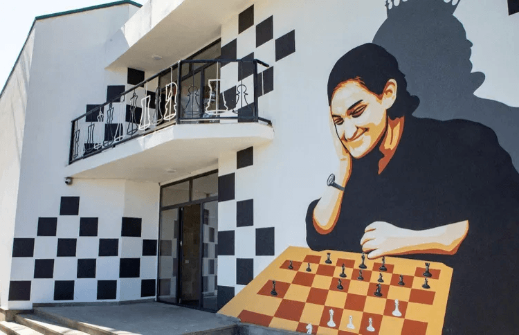 ქუთაისში მაია ჩიბურდანიძის სახელობის რეაბილიტირებული საჭადრაკო სკოლა გაიხსნა