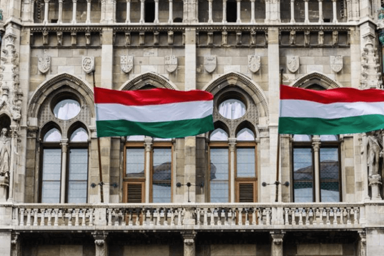 მედიის ცნობით, მიმდინარე წლის შემოდგომაზე უნგრეთის მიერ შვედეთის ჩრდილოატლანტიკურ ალიანსში შესვლის დამტკიცების ალბათობა ნაკლებად სავარაუდოა