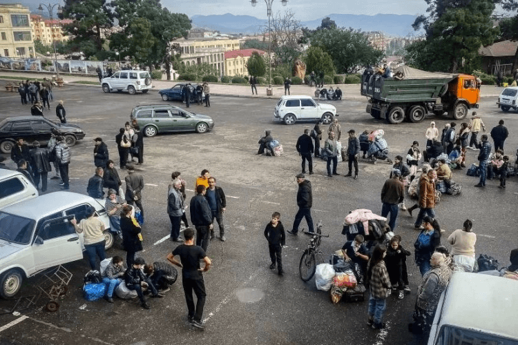 სომხეთის მთავრობის ცნობით, ყარაბაღიდან სომხეთში ორი დღის განმავლობაში 28 000-ზე მეტი ადამიანი ჩავიდა