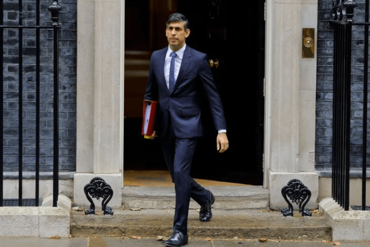 რიში სუნაკი აცხადებს, რომ ბრიტანეთის სადაზვერვო სამსახურები ღაზის საავადმყოფოზე განხორციელებულ დარტყმასთან დაკავშირებით ფაქტებს დამოუკიდებლად დაადგენენ