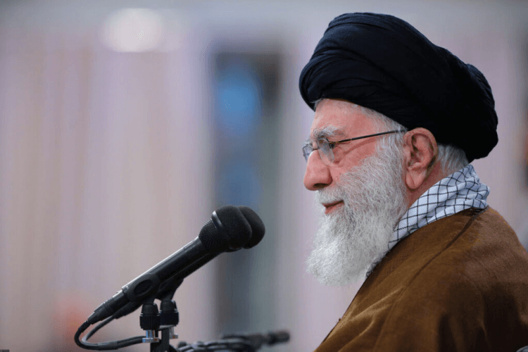 აიათოლა ალი ხამენეი – ვერავინ დაუპირისპირდება მუსლიმებს და წინააღმდეგობის ძალებს, თუ სიონისტური რეჟიმის დანაშაული პალესტინელების წინააღმდეგ გაგრძელდება