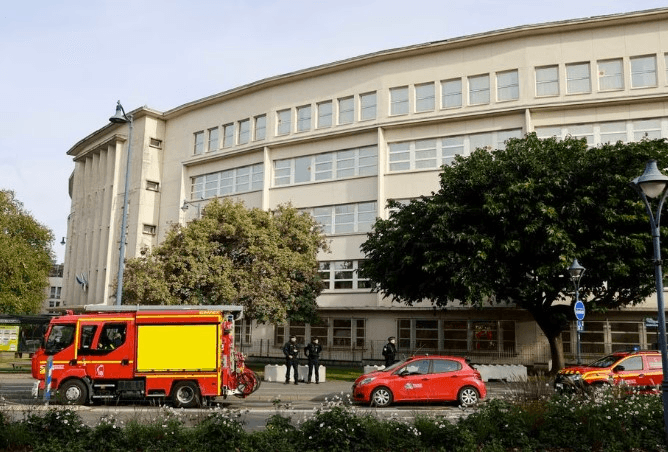 საფრანგეთში რვა აეროპორტში განგაში გამოცხადდა, მათი ნაწილიდან ევაკუაცია განხორციელდა