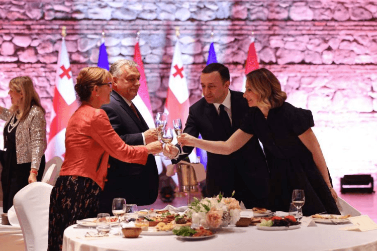 ვიქტორ ორბანი – ქართული სახელმწიფოს არსებობა არის სასწაული, უნგრული სახელმწიფო მეორე სასწაულია, ეს შეხვედრა უზრუნველყოფს ორი ქვეყნის შესანიშნავ ურთიერთობებს სიღრმისეულ დონეზე