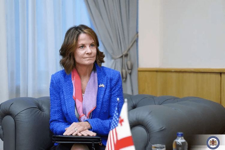 რობინ დანიგენი – საქართველოს ხელისუფლებასა და ხალხს სურთ ინტეგრაციის გაღრმავება ევროკავშირთან, ნატო-სთან, დასავლეთთან, პრეზიდენტ ბაიდენთან და მდივან ბლინკენთან ერთად, მეც ვუჭერ მხარს ამ გზას