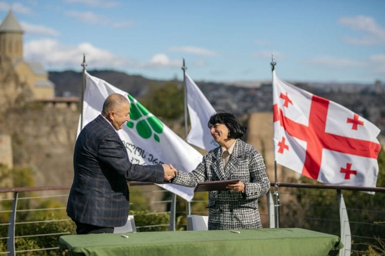 ეროვნულ ბოტანიკურ ბაღსა და სოფლის მეურნეობის სამეცნიერო-კვლევით ცენტრს შორის თანამშრომლობის მემორანდუმი გაფორმდა