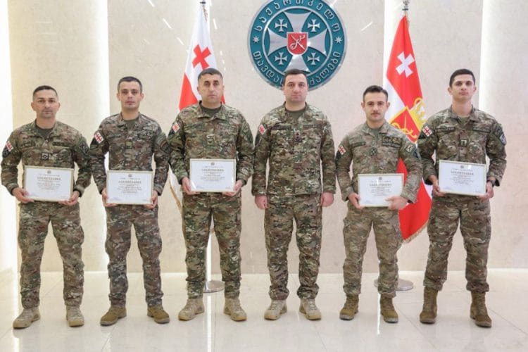 საქართველოს თავდაცვის ძალების მეთაურმა საუკეთესო სამხედროები დააჯილდოვა