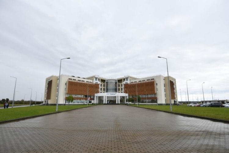 საქართველოს ჯანდაცვის მინისტრმა რუხის ახლად გახსნილი რესპუბლიკური საავადმყოფო დაათვალიერა