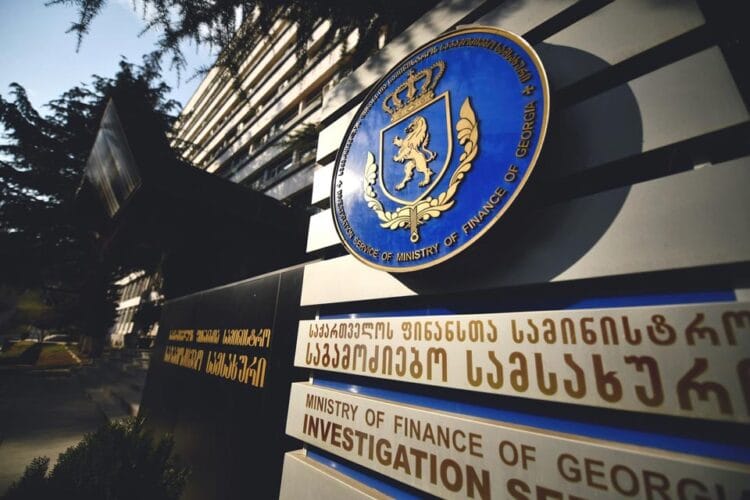 მებაჟე ოფიცრებმა დიდი ოდენობით არადეკლარირებული ოქროს ნაკეთობების შემოტანის მცდელობის ფაქტები აღკვეთეს
