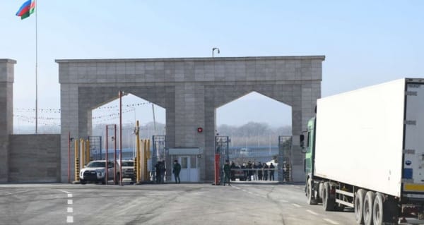 რატომ არ ხსნის მეგობარი აზერბაიჯანი სახმელეთო საზღვარს?