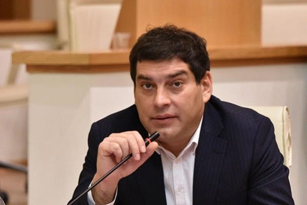 ბექა დავითულიანი – ოჯახური ღირებულებების დაცვის კანონპროექტი გულისხმობს, რომ ლგბტ თემის არცერთ წარმომადგენელს არათუ შეექმნას რამე პრობლემა, არამედ მათი უფლებები იყოს დაცული