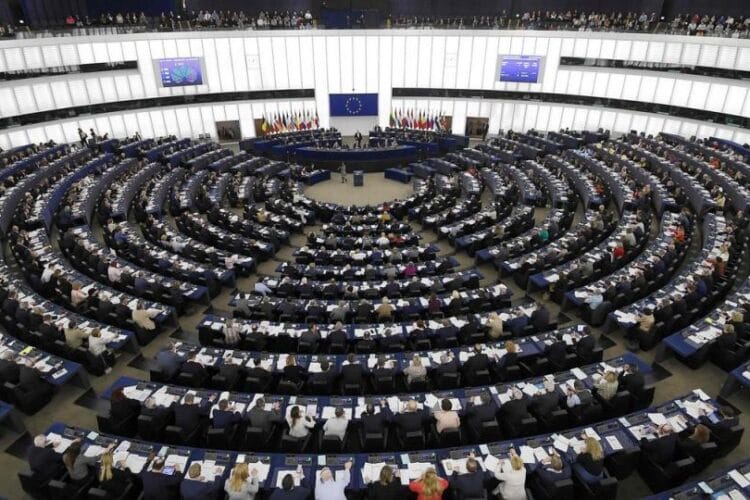 კვლევის თანახმად, ევროკავშირის მოქალაქეების 22%-ს ევროკავშირისთვის უფრო ძლიერი უფლებამოსილებების გადაცემა სურს, 46% კი ემხრობა საკუთარი ქვეყნის გადაწყვეტილებების გაძლიერებას