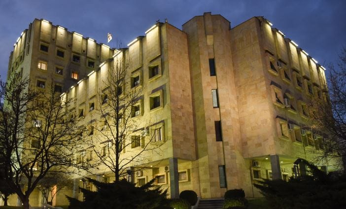 პროკურატურა ბიზნესმენ ლევან ჯანგველაძის მკვლელობაში ბრალდებულ გელა უძილაურისთვის უვადო პატიმრობის შეფარდებასთან დაკავშირებით ოფიციალურ ინფორმაციას ავრცელებს