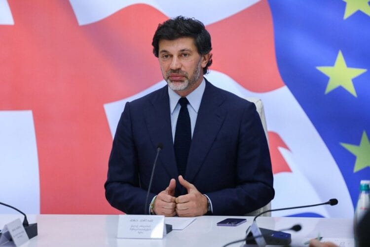 კახა კალაძე – „ახმეტელის თეატრისა“ და „ვარკეთილის“ მეტროსადგურებზე განხორციელდება ახალი პროექტი, აღნიშნული მეტროსადგურები პირველ ხაზზე თითო სადგურით ორივე მიმართულებით დაგრძელდება