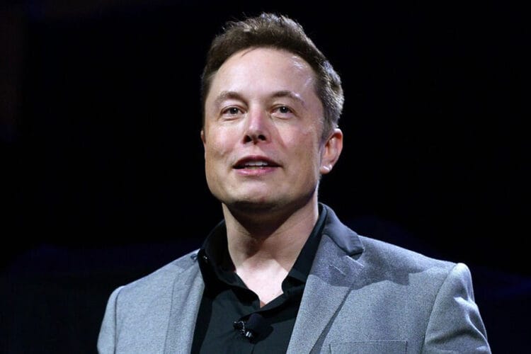 „ბლუმბერგი“ – ილონ მასკმა თანხა შესწირა პოლიტიკურ ჯგუფს, რომელიც დონალდ ტრამპის გამარჯვებაზე მუშაობს