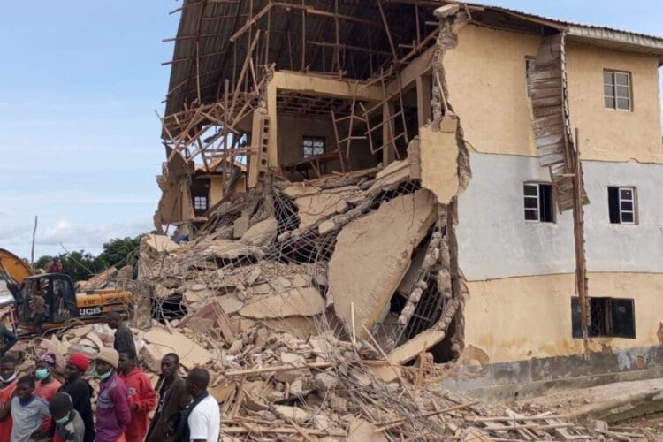 ნიგერიაში სკოლის ჩამონგრევის შედეგად, სულ მცირე, 22 ბავშვი დაიღუპა და 130-ზე მეტი დაშავდა