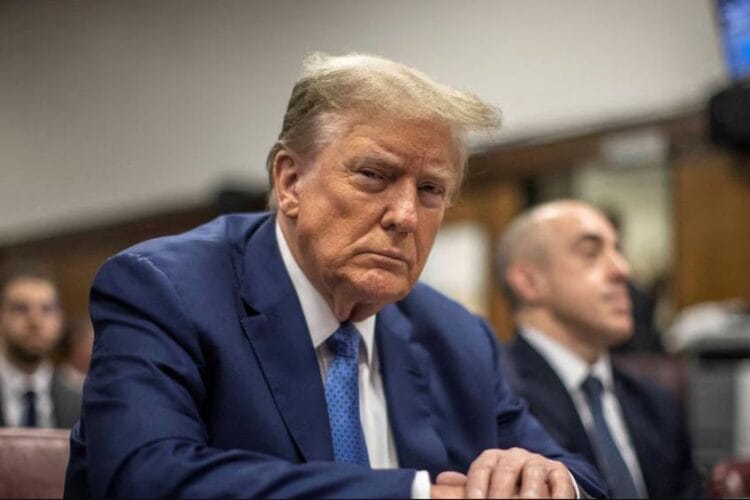 დონალდ ტრამპი აცხადებს, რომ ტარიფებმა, რომელიც მექსიკას, კანადასა და ჩინეთს დაუწესა, შესაძლოა, გამოიწვიოს მოკლევადიანი სირთულეები ამერიკელებისთვის