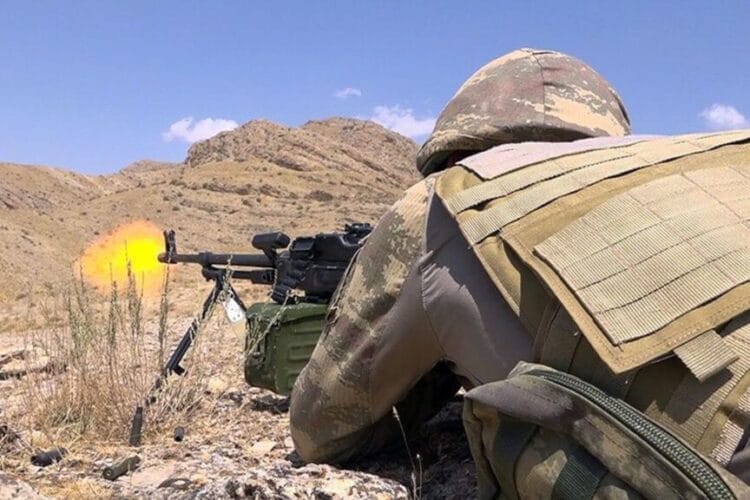 აზერბაიჯანი სომხეთის არმიას სასაზღვრო რაიონში ცეცხლის გახსნაში ადანაშაულებს, სომხეთი ბრალდებებს უარყოფს