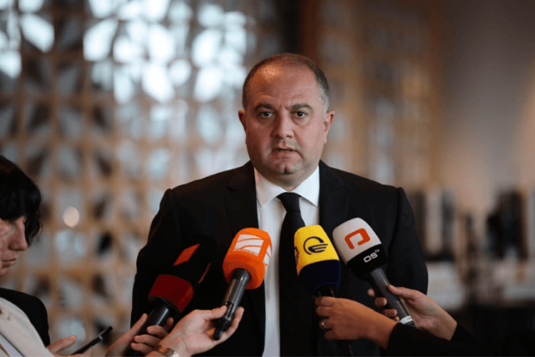 ირაკლი ჩიქოვანი – ჩვენთვის გაუგებარია გადაწყვეტილება „ღირსეული პარტნიორის“ გადადებასთან დაკავშირებით, საერთაშორისო სწავლებები სასარგებლოა როგორც ქართული თავდაცვის, ასევე ამერიკის შეიარაღებული ძალებისთვის