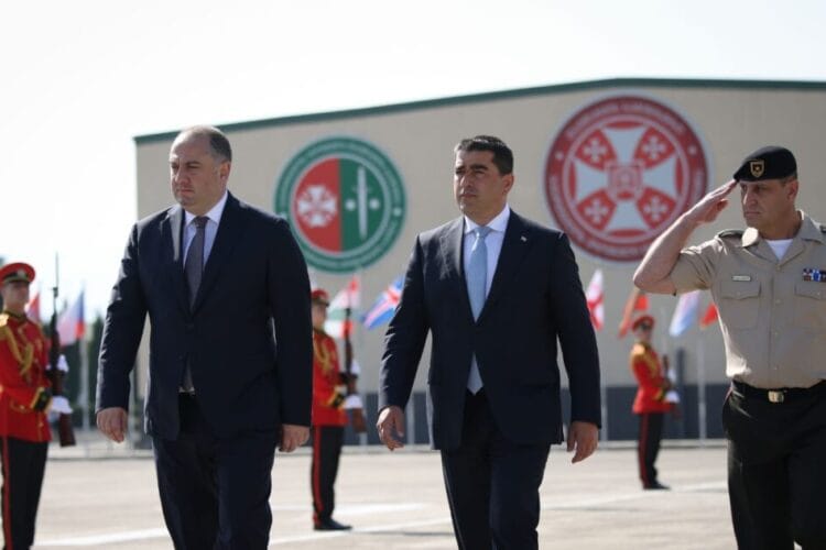 შალვა პაპუაშვილი – ჩვენმა თავდაცვის ძალებმა სამშობლოსადმი ერთგულება სიტყვითა და საქმით არაერთხელ დაამტკიცა, საქართველოს ჯარის გაძლიერება ყველა ჩვენგანის მოვალეობაა