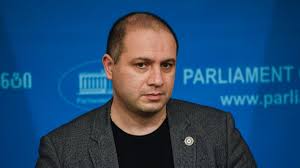 გივი მიქანაძე – ჰელსინკის კომისიის განცხადება, რომელსაც მტკიცებულება და საფუძველი არ გააჩნია, არის ძალიან უხეში და პირდაპირი ჩარევა წინასაარჩევნო პროცესში