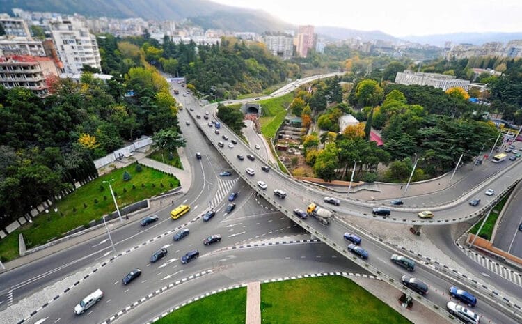 გმირთა მოედნის ესტაკადაზე გადაადგილება 14 აგვისტოდან ათი დღის განმავლობაში ნაწილობრივ შეიზღუდება