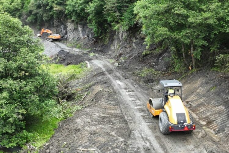 თუშეთის გზის რეაბილიტაცია გრძელდება