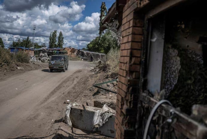 პოლონეთში აცხადებენ, რომ, უკრაინის შეიარაღებული ძალების მიერ კურსკის რეგიონზე შეტევის მიუხედავად, დასავლეთი იარაღის გამოყენებასთან დაკავშირებით მიდგომას არ შეცვლის