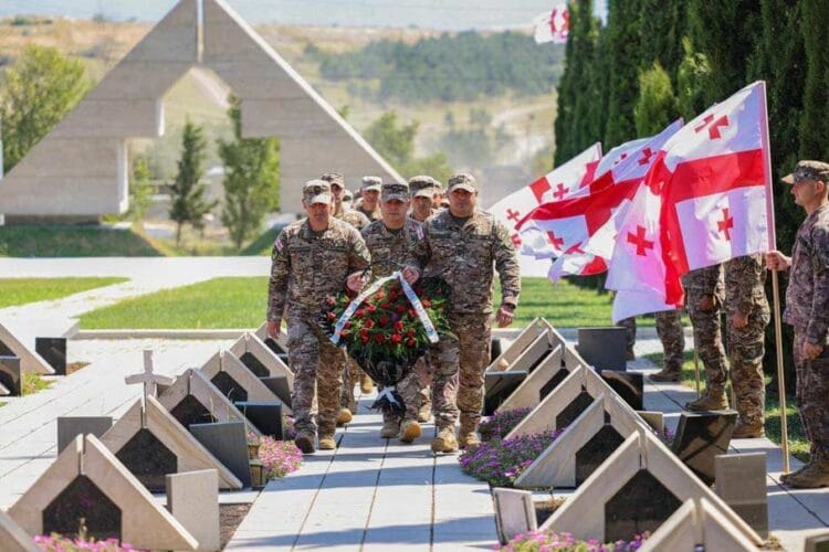 სამხედრო მოსამსახურეებმა გიორგი ანწუხელიძის ხსოვნას პატივი მიაგეს
