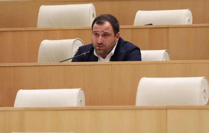 ირაკლი კირცხალია აბსურდს უწოდებს „ნაციონალური მოძრაობის“ მიერ გავრცელებულ ინფორმაციას, თითქოს მიხეილ ყაველაშვილი 9 მაისს მოსკოვში ჩასვლას გეგმავს