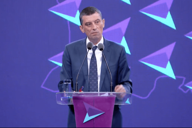 გიორგი გახარია – ვიდრე ოპოზიცია ერთმანეთს ებრძვის, „ოცნება“ ეროვნულ ინტერესებს ღალატობს, მთავარია, მოქალაქეები დავარწმუნოთ, რომ ჩვენს შვილებს მომავალს ართმევენ