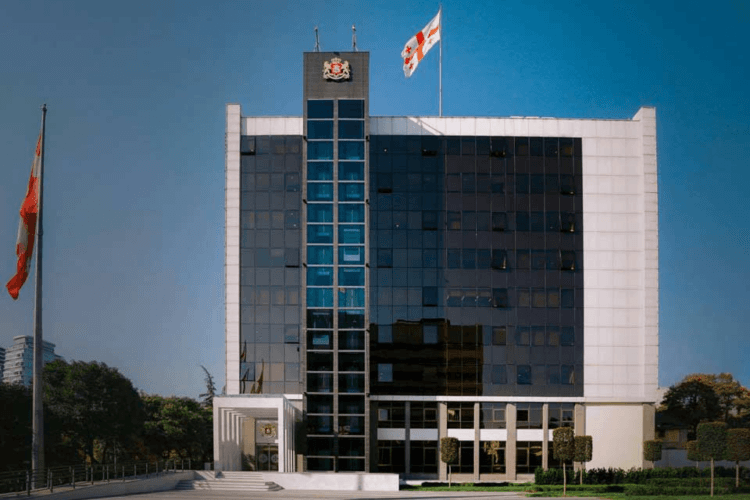 საქართველოს თავდაცვის სამინისტროს სისტემაში დამოუკიდებელი საწარმოო ტრანსფუზიოლოგია, საკუთარი სისხლის ბანკი იფუნქციონირებს