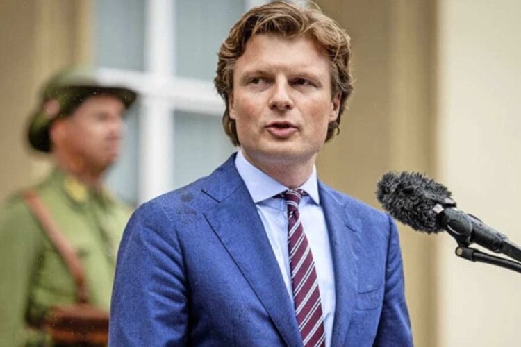 ნიდერლანდების თავდაცვის მინისტრი აცხადებს, რომ უკრაინას შეუძლია, გამოიყენოს ნიდერლანდების მიერ მიწოდებული იარაღი რუსეთის ტერიტორიაზე