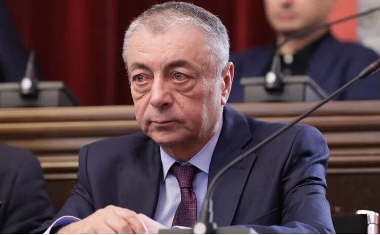 თენგიზ შარმანაშვილი – „ნაციონალურმა მოძრაობამ“ ქუჩიდან სასამართლოში თუ გადაინაცვლა, ამას მივესალმებით, ვნახავთ, რა საფუძვლებით შეიტანეს სარჩელი, სასამართლო დავისთვის მზად ვართ