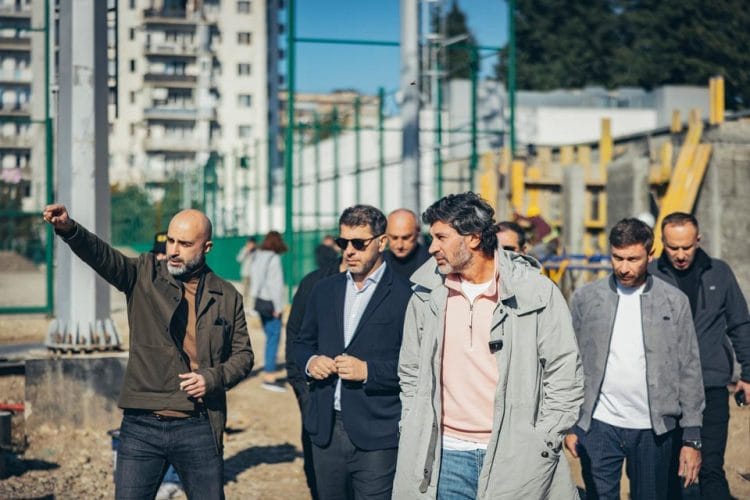 კახა კალაძე დიღმის მასივში საფეხბურთო ცენტრის მშენებლობის პროექტს გაეცნო