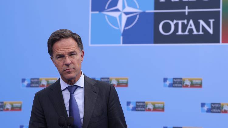 ნატო-ს ახალი გენერალური მდივნის სამი პრიორიტეტი ალიანსის სიძლიერის შენარჩუნება, უკრაინის მხარდაჭერის გაძლიერება და მოკავშირეებთან პარტნიორობის გაძლიერებაა