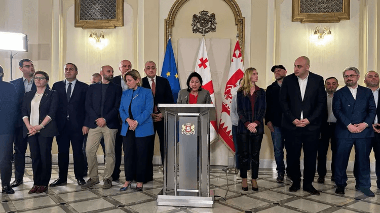 პრეზიდენტი – არ ვაღიარებ ამ არჩევნებს, ამ არჩევნების აღიარება არ შეიძლება –  ამის აღიარება არის რუსეთის შემოსვლის აღიარება