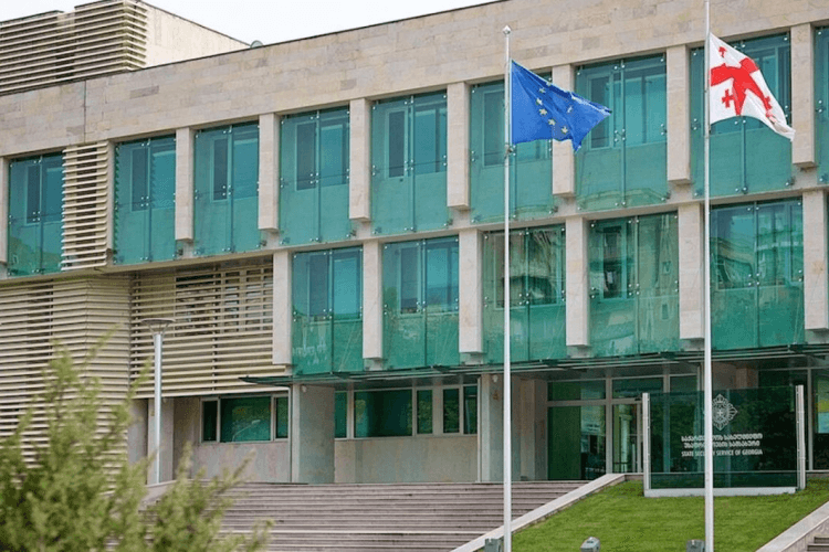 სუს-მა თბილისში ორი კილოგრამი ბირთვული მასალის, ურანის უკანონო შეძენის მცდელობისას ჩინეთის სამი მოქალაქე დააკავა