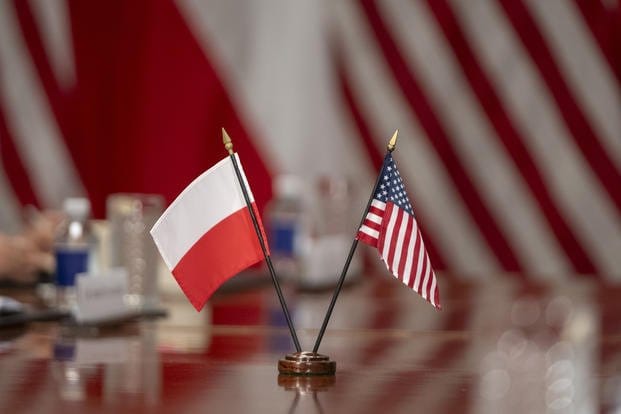 პოლონეთში ამერიკული ანტისარაკეტო თავდაცვითი ბაზა გაიხსნა