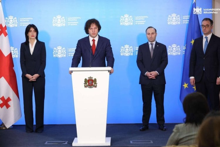 ირაკლი კობახიძემ მთავრობის ახალი შემადგენლობა დაასახელა
