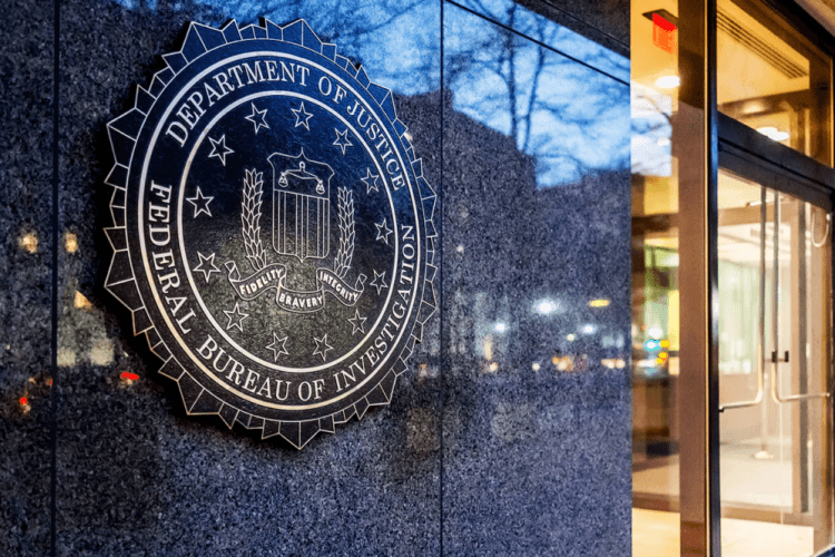 აშშ-ის ფედერალურმა საგამოძიებო ბიურომ არჩევნებთან დაკავშირებული ყალბი ვიდეოჩანაწერები გამოააშკარავა