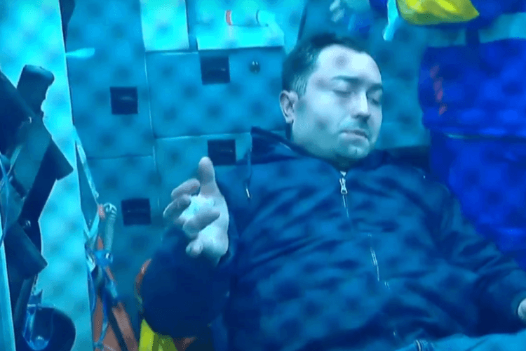 გადაუდებელი მედიცინის დეპარტამენტში აცხადებენ, რომ პირველი არხის ოპერატორს, ბესო გაფრინდაშვილს ძვლოვანი პათოლოგია არ აღენიშნება და რეკომენდაციით ბინაზე გაეწერა