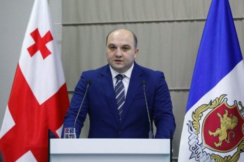 შსს – სამართალდამცველებმა ქვეყნის მასშტაბით ჩატარებული საპოლიციო და პრევენციული ღონისძიებების შედეგად 31 ერთეული უკანონო ცეცხლსასროლი იარაღი ამოიღეს, დაკავებულია 39 პირი