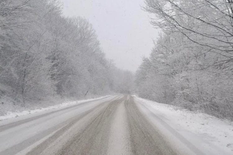 ჟინვალი-ბარისახო-შატილის გზის მონაკვეთებზე ავტოტრანსპორტის მოძრაობის შეზღუდვები დაწესდა
