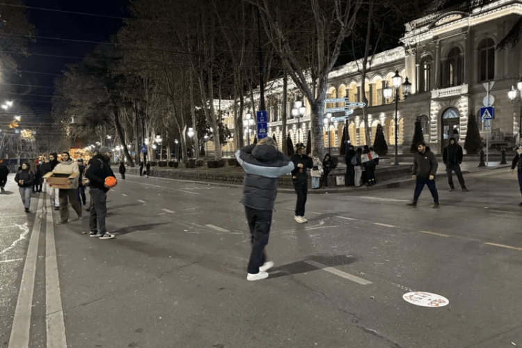რუსთაველზე აქცია ამ დროისთვის დასრულებულია