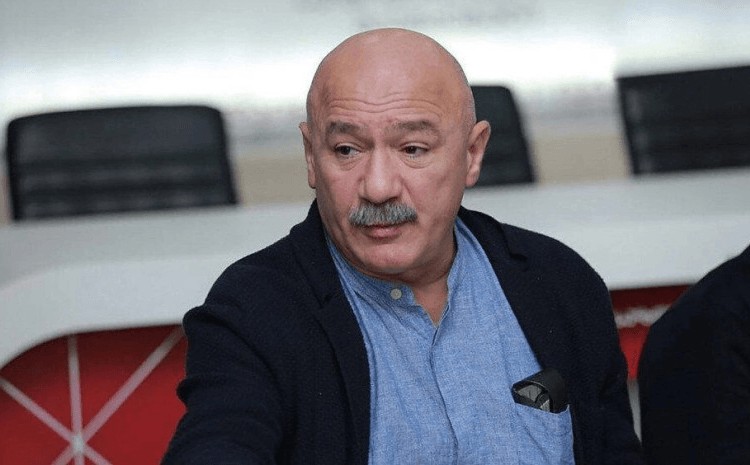 ვასილ მაღლაფერიძე – თინათინ ბერძენიშვილი შემოვიდა წინადადებით, მისი ხელფასი არ გაზრდილიყო, ეს საკითხი დღის წესრიგიდან მოიხსნა, ვფიქრობ, არასწორი აჟიოტაჟი იყო ატეხილი