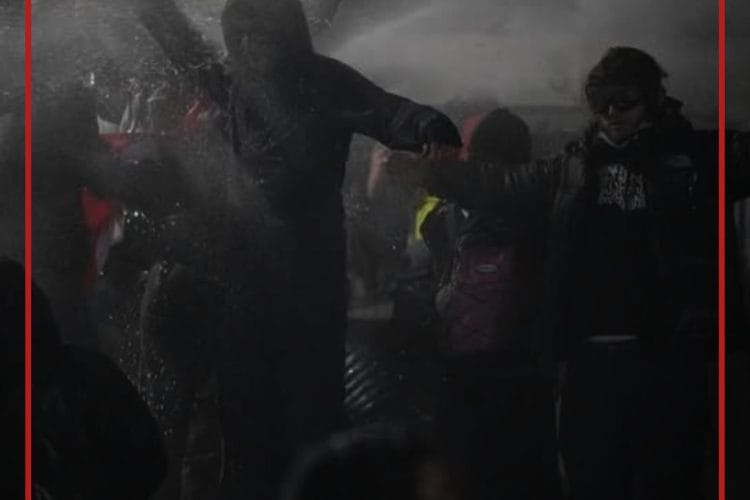 რუსთაველის გამზირზე ვითარება უკიდურესად დაძაბულია