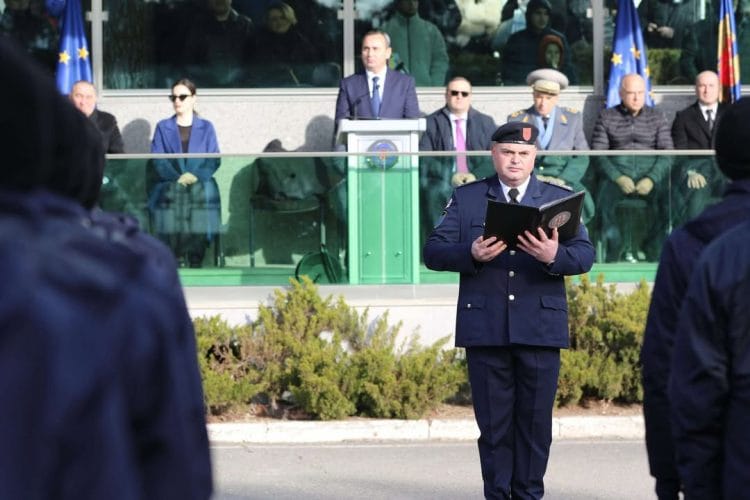 სდსს-ის უფროსმა გენერალ-ლეიტენანტმა ანზორ ჩუბინიძემ და ხელმძღვანელმა პირებმა ახალწვეულებს სიტყვით მიმართეს და ფიცის მიღება მიულოცეს