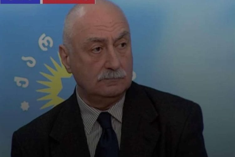 ლადო კახაძე : ,,უპრეცედენტოა ის ზეწოლა, რომელსაც ბიძინა ივანიშვილი განიცდის საქართველოს ინტერესების დაცვის გამო და 84 უბზარო დეპუტატი ჩაყენებულია საქართველოს სამსახურში”