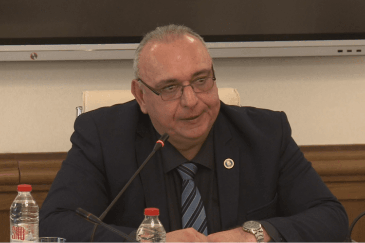 პროკურორი ირაკლი ნადარეიშვილი – ზურაბ ადეიშვილი სისხლის სამართლის სამ სხვადასხვა საქმეზე იქნა პასუხისგებაში მიცემული და სამივეზე დამდგარია გამამტყუნებელი განაჩენი