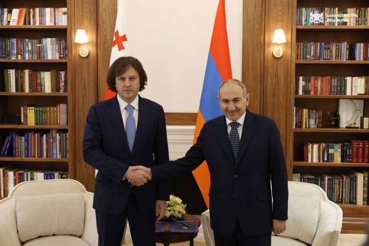 ირაკლი კობახიძე ერევანში ნიკოლ ფაშინიანს შეხვდა